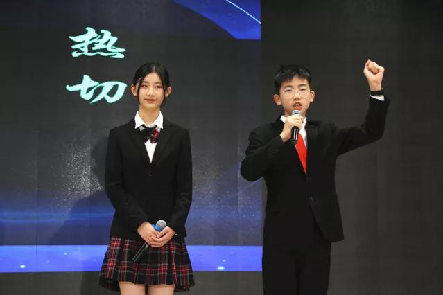 学生.jpg 学生.jpg