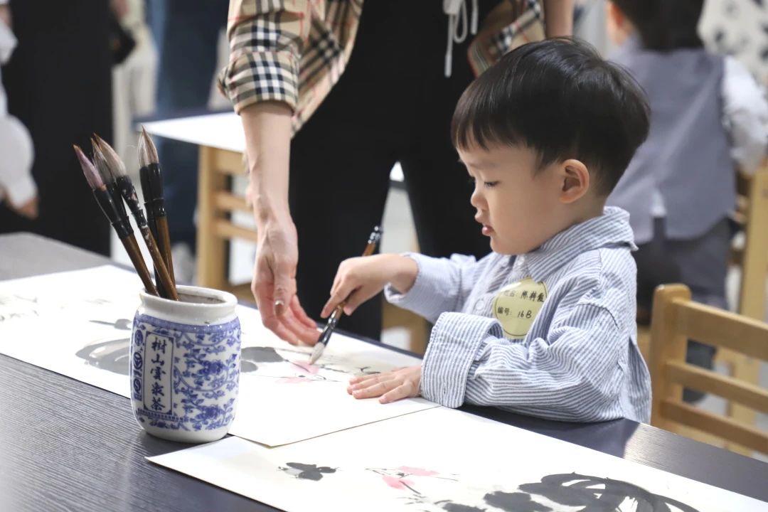 mmexport1698044604001.jpg mmexport1698044604001.jpg